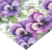 Chic Lila Pansy Stiefmütterchen Tischdecke (Schrägansicht)