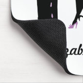 Chic-lila und schwarze Fraufashionista-Silhouette Mousepad (Ecke)