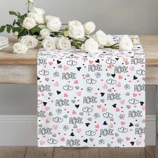 Chic Love Lettering Pink Black Heart Table Runner Großer Tischläufer