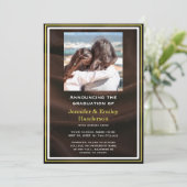 Chic Marron photo double graduation Announcement Einladung (Stehend Vorderseite)