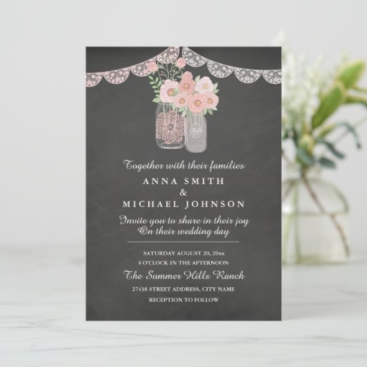 Chic Mason Jar & Chalkboard Wedding Einladung (Stehend Vorderseite)