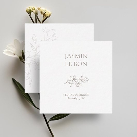 Chic Minimal Floral Square Business Card Quadratische Visitenkarte