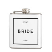 Chic Minimal French Black & White Bride Name Flachmann (Vorderseite)