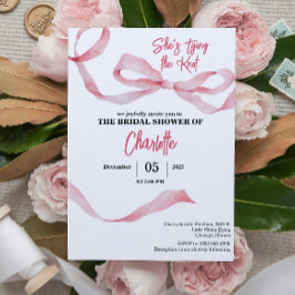 Chic Minimal She's Tying the Knot Bridal Shower Einladung