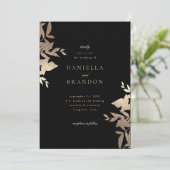 Chic Modern Botanical Imitate Gold Black Wedding Einladung (Stehend Vorderseite)