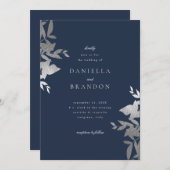 Chic Modern Botanical Imitats Silver Navy Hochzeit Einladung (Vorne/Hinten)
