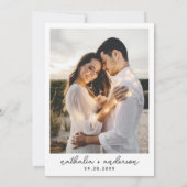 Chic Modern Calligraphy Foto Wedding Einladung (Rückseite)