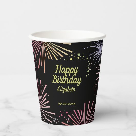 Chic Modern farbenfrohe Feuerwerke Black Birthday Pappbecher (Vorderseite)