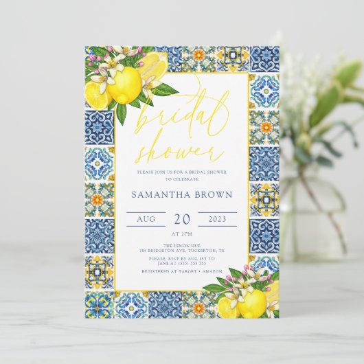 Chic Modern Lemon Mediterranes Brautparty Einladung (Stehend Vorderseite)