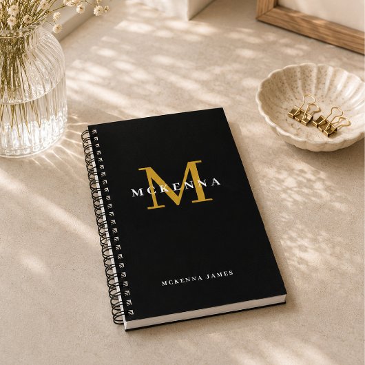 Chic Modern Monogram Black Gold Erstname Notizblock
