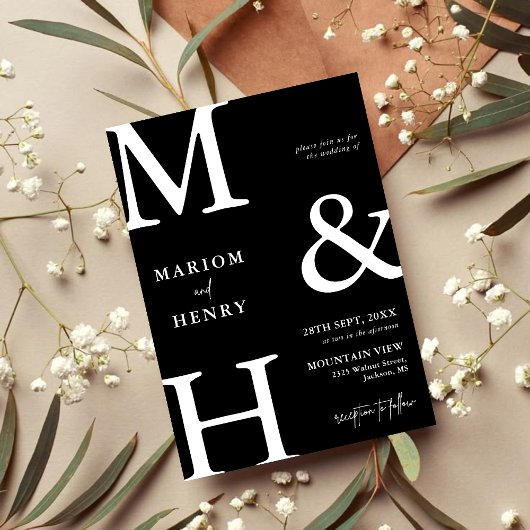 Chic Modern Monogram Initial Black White Wedding Einladung
