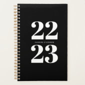 Chic Modern Schwarz-weiß Typografy Planner Planer (Vorderseite)