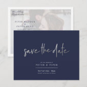 Chic+Modern Silver Signature Script, Save the Date Postkarte (Vorne/Hinten)