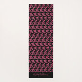 Chic Monogram Hot Pink Om Symbol Pattern Schwarz Yogamatte (Rückseite)