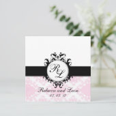 Chic Monogram Initials Pink Damask Wedite Einladung (Stehend Vorderseite)