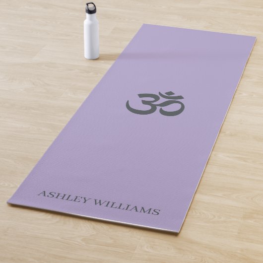 Chic Monogram Om Symbol Lavender Yogmata Yogamatte (Beispiel)