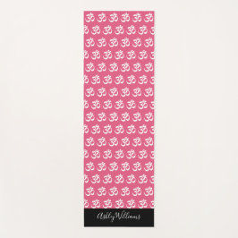 Chic Monogram Om Symbol Muster Pink Schwarz Yogamatte
