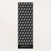 Chic Monogram White Om Symbol Pattern Schwarz Yogamatte (Rückseite)