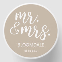 Chic Mr. Beige Wedding