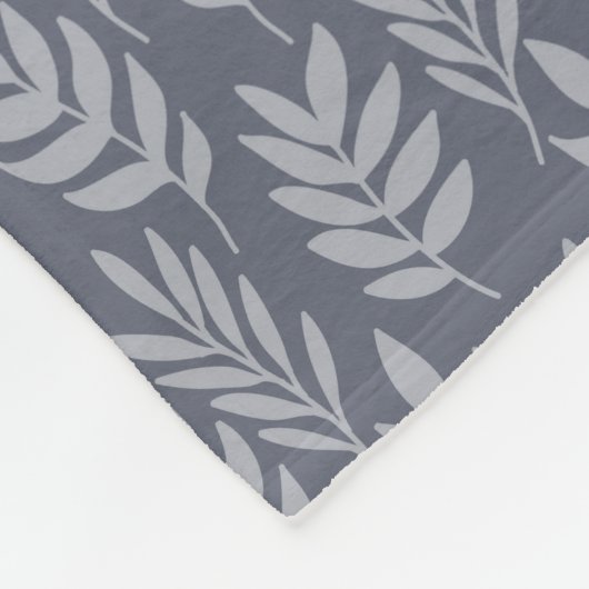 Chic Name mit elegantem Slate Gray Blätter Muster Fleecedecke (Ecke)