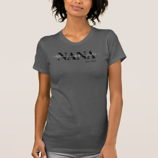Chic Nana mit Kids Names Year T - Shirt