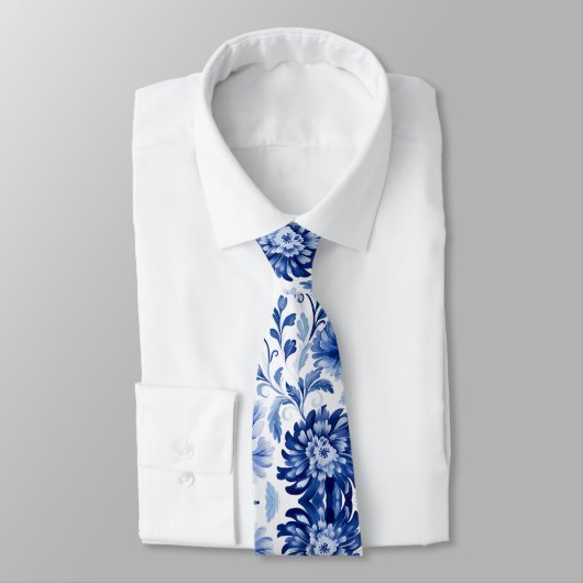 Chic Navy Blue Floral Pattern Krawatte (Gebunden)