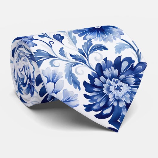 Chic Navy Blue Floral Pattern Krawatte (Gerollt)