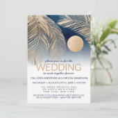 Chic Navy Blue Gold White Palm Tree Leaf Wedding Einladung (Stehend Vorderseite)