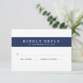 Chic Navy Stripes Wedding RSVP Karte (Stehend Vorderseite)