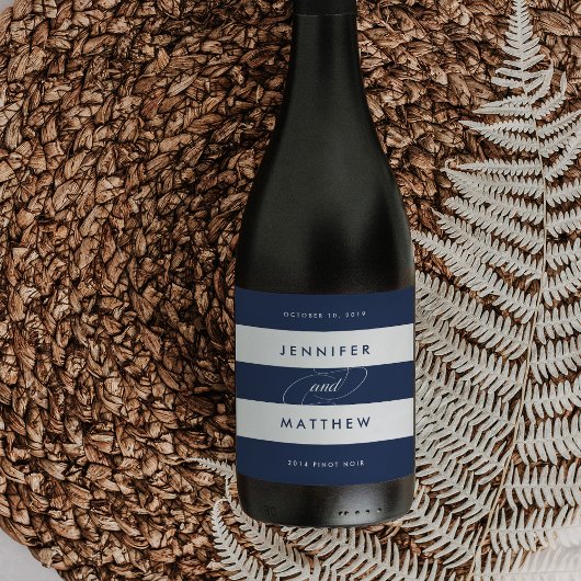 Chic Navy und White Stripe Wedding Wine Labels Weinetikett