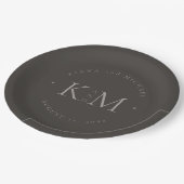 Chic Neutrals Wedding Initials Charcoal ID1020 Pappteller (Schrägansicht)