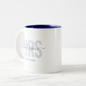 Chic New MRS Individuelle Name Wedding Date Blue Zweifarbige Tasse (Vorderseite Links)
