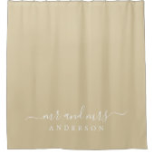 Chic Newlywed Mr. Beige Sand Monogram Duschvorhang (Vorderseite)