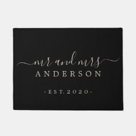 Chic Newlywed Mr. Black Gray Family Monogram Fußmatte