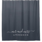 Chic Newlywed Mr. Charcoal Blue Monogram Duschvorhang (Vorderseite)