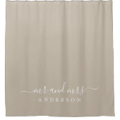 Chic Newlywed Mr. Gray Monogram Duschvorhang (Vorderseite)