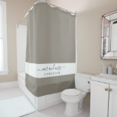 Chic Newlywed Mr. Gray Monogram Duschvorhang (Beispiel)