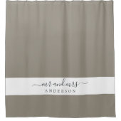Chic Newlywed Mr. Gray Monogram Duschvorhang (Vorderseite)