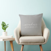 Chic Newlywed Mr. Gray Monogram Kissen (Stuhl )