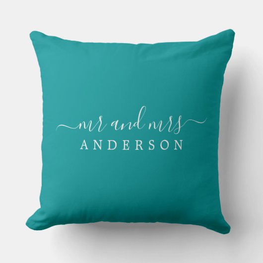Chic Newlywed Mrs. Green Monogram Kissen (Vorderseite)
