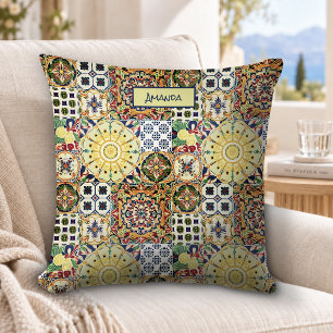 Chic orangefarbene mediterrane Fliesen-Monogramm Kissen