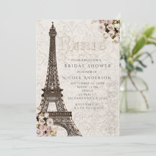 Chic Paris Eiffel Tower & Rose Elegante Einladung (Stehend Vorderseite)