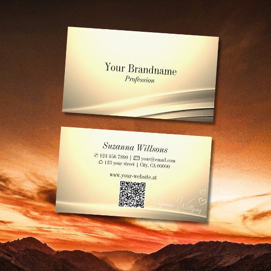 Chic Pastel Silk Cream Curved Dekoration mit QR Co Visitenkarte