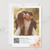 Chic Peach Blush Monogram Foto Wedding Einladung (Rückseite)
