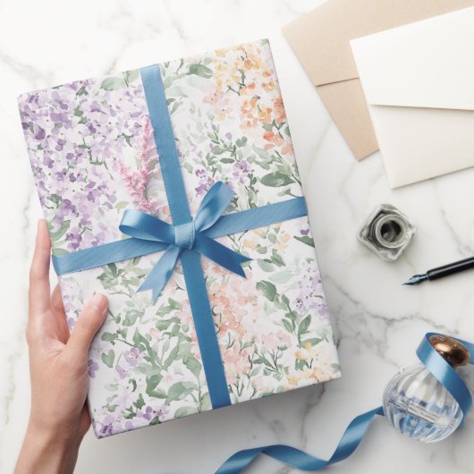 Chic Peach Lilac Lavender Floral Wedding Geschenkpapier (Schenken)