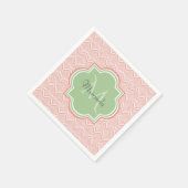 Chic Pink Arched Scallops Soft Green Monogram Name Serviette (Ecke)