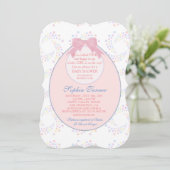 Chic Pink Bib Ribbon Girl BABY SHOWER Einladung (Stehend Vorderseite)