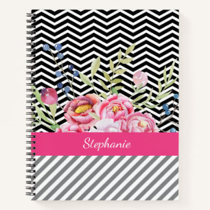 Chic Pink Floral Black and White Chevrons und Name Notizbuch