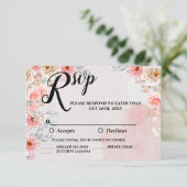 Chic Pink Floral Wedding RSVP Karte (Stehend Vorderseite)