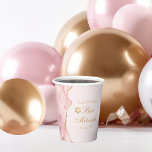 Chic Pink Gold Agate Bat Mitzvah Party Custom Pappbecher<br><div class="desc">Chic rosa und goldfarbene Tasse schmückt die Seite dieses wunderschönen, gürteligen Bat Mitzvah Party Tasse. Der Name Ihrer Tochter ist in einem schönen formalen Drehbuch unter dem Stern von David geschrieben. Eine perfekte feminine Dekoration für eine schicke, stilvolle jüdische Familie, die ein Mädchen feiert, das an die Tora gerufen wird....</div>